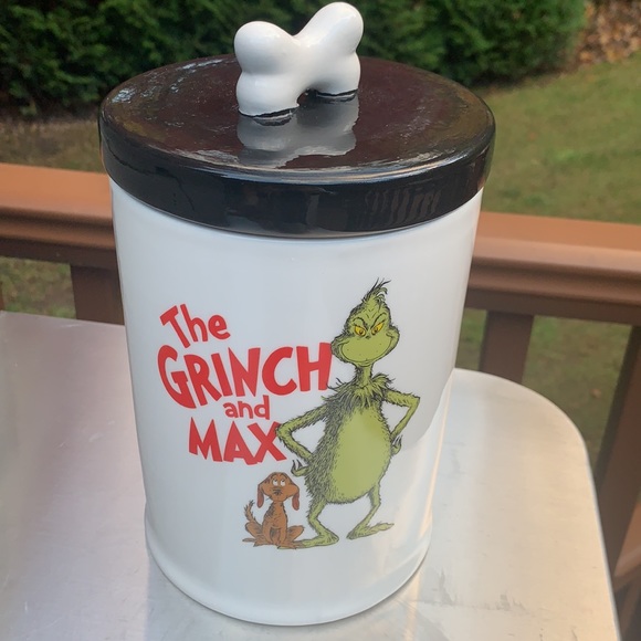 New the Grinch and Max Christmas inspired dog treat canister - Picture 2 of 10